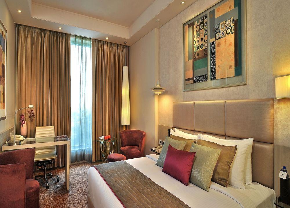 Hotel Park Plaza Faridabad Exteriér fotografie